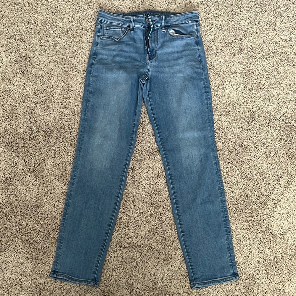American Eagle skinny jeans.